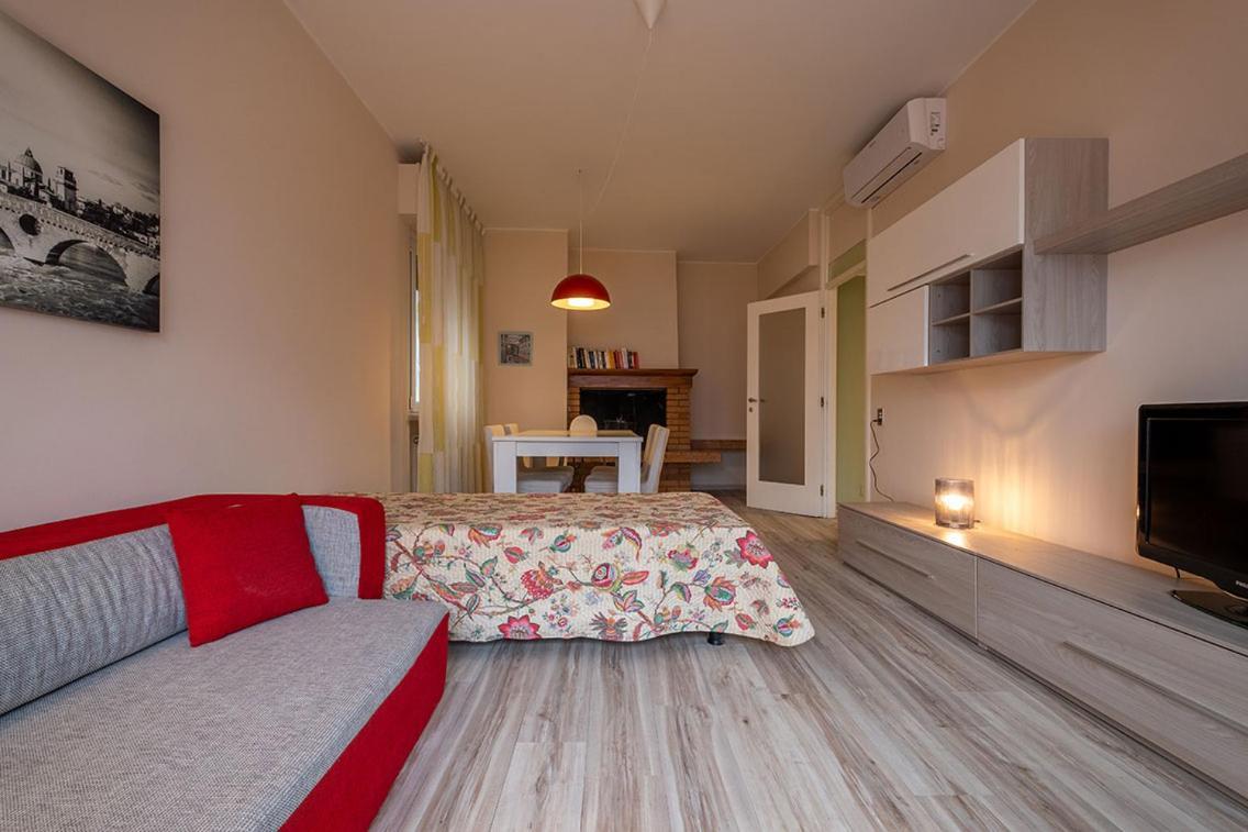 Lake View With Aircon - 5 Minutes From The Beach! Бренцоне сул Гарда Екстериор снимка