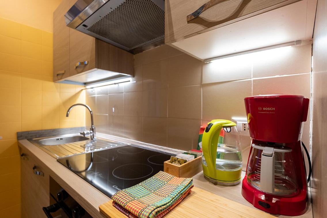 Lake View With Aircon - 5 Minutes From The Beach! Бренцоне сул Гарда Екстериор снимка