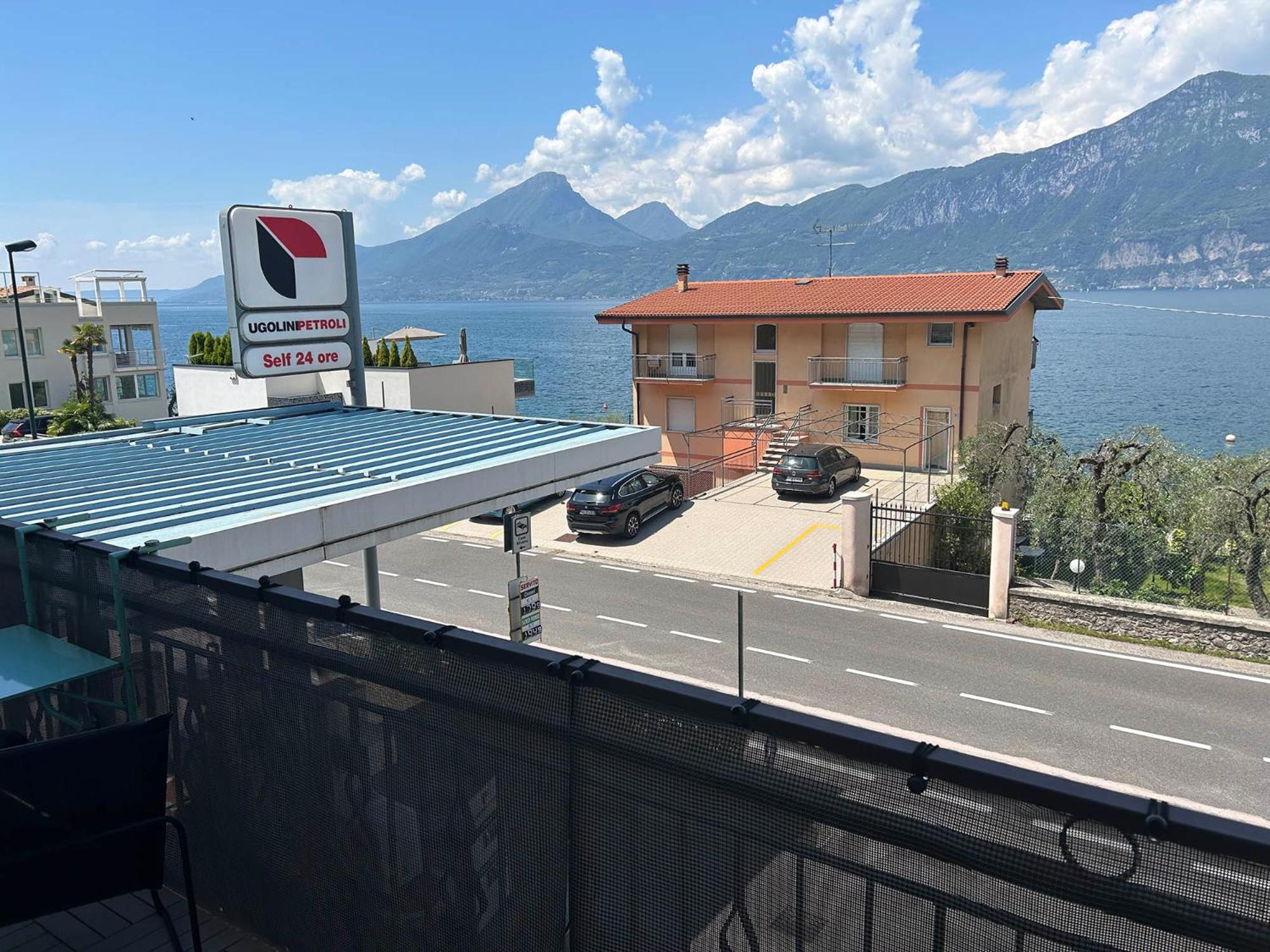 Lake View With Aircon - 5 Minutes From The Beach! Бренцоне сул Гарда Екстериор снимка